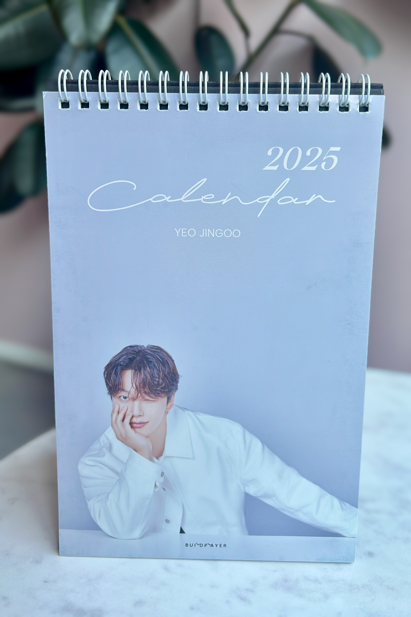 【数量限定】YEO JIN GOOオリジナル 2025年卓上カレンダー